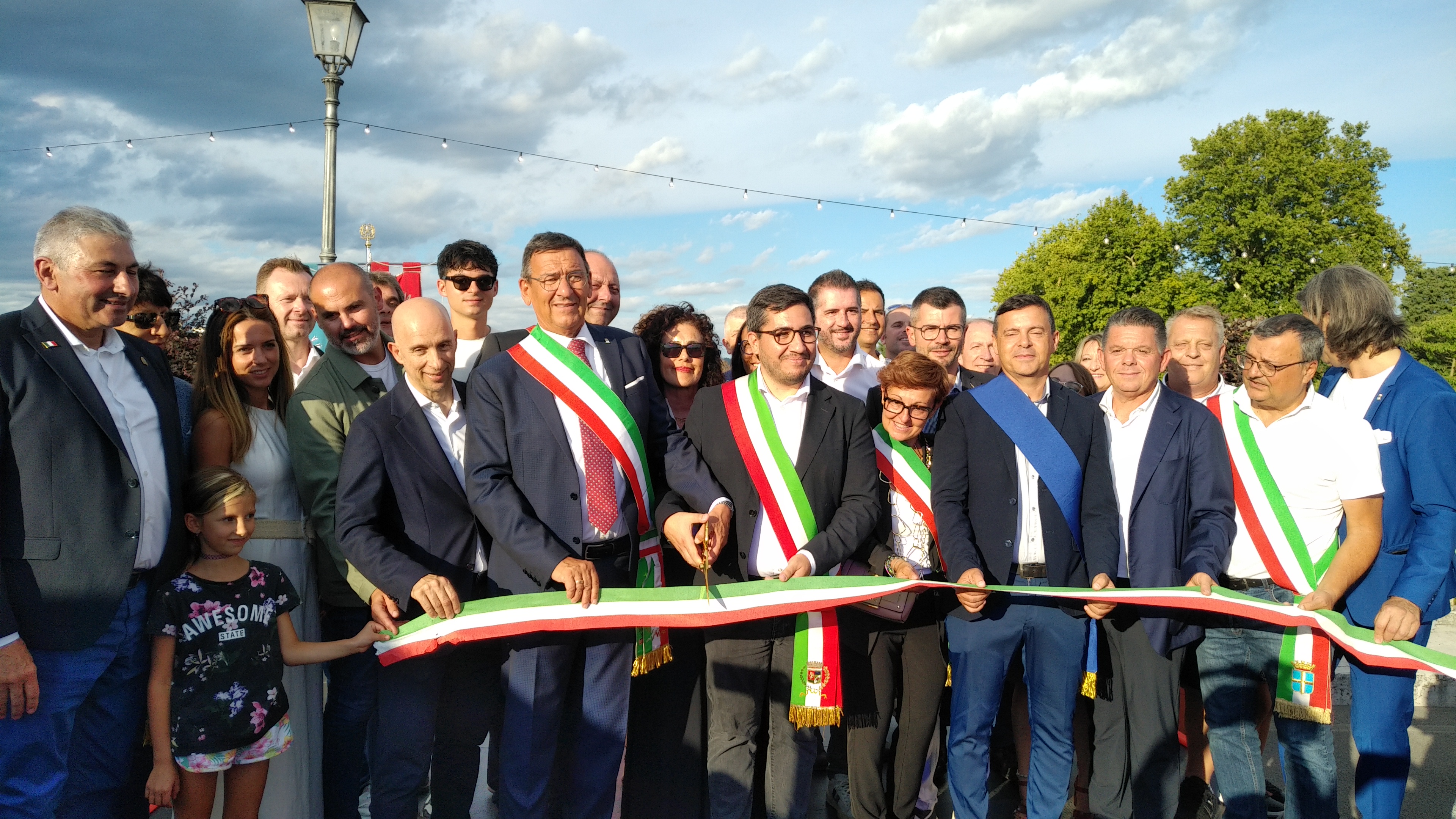 La Mostra intercomunale delle pesche di Bussolengo e Pescantina