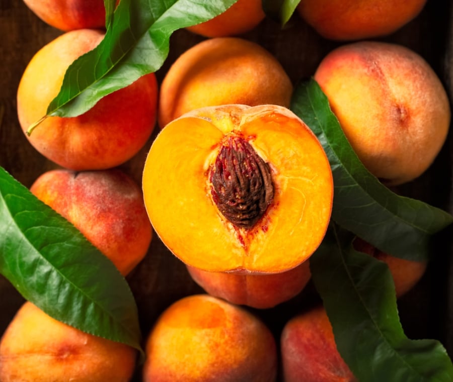 pesche tardive, surplus di produzione e prezzi in picchiata